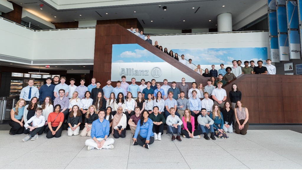 Internship 2025 class at Allianz Life Insurance Company poses for a group photo